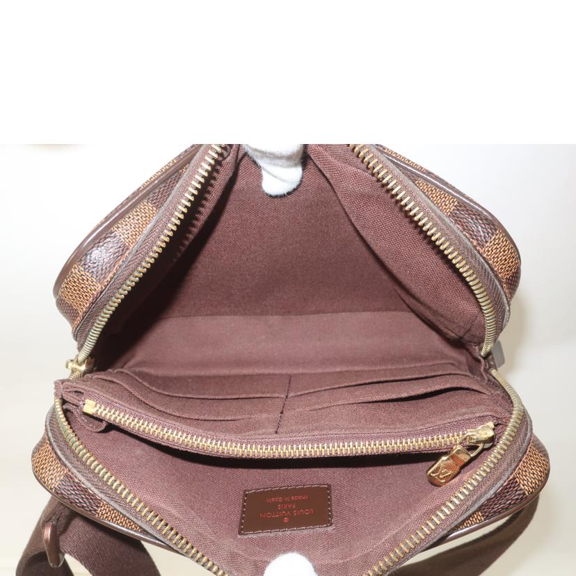 LOUIS VUITTON ルイヴィトン ルイ・ヴィトン ビトン ダミエ・エベヌ 市松模様 ブラウン 茶 ショルダーバッグ ハンドバッグ トートバッグ ブラウン メンズ レディース 定番 人気 LV 斜め掛け 肩がけ/バム・バッグ・ブルックリン/ダミエ/エベヌ ボディバッグ/N41101//CA0***/Bランク/65