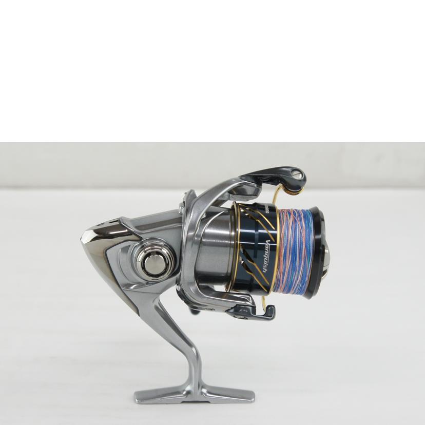 SHIMANO シマノ/リール Vanquish C3000/03502//Aランク/64