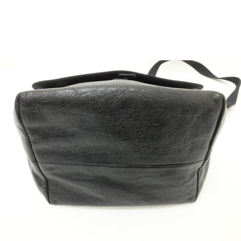 BALENCIAGA バレンシアガ/エクスプローラーメッセンジャーバッグ//620*****************/Sランク/88