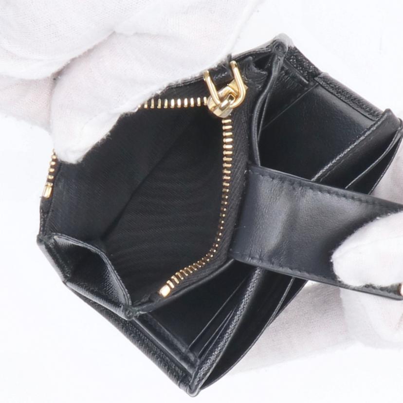 PRADA プラダ/サフィアーノ二つ折り財布/ブラック/1ML047//RFI*/Aランク/75