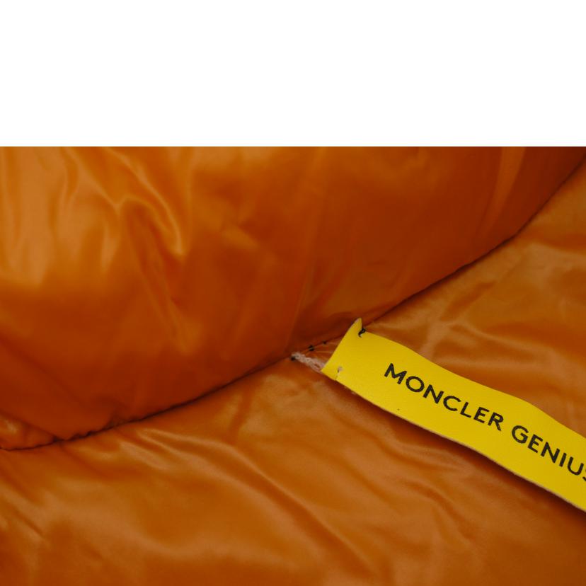 MONCLER モンクレール/×FRAGMENT DESIGN HANRIOT GUIBBOTTO/E209U4130750 68950//Aランク/69