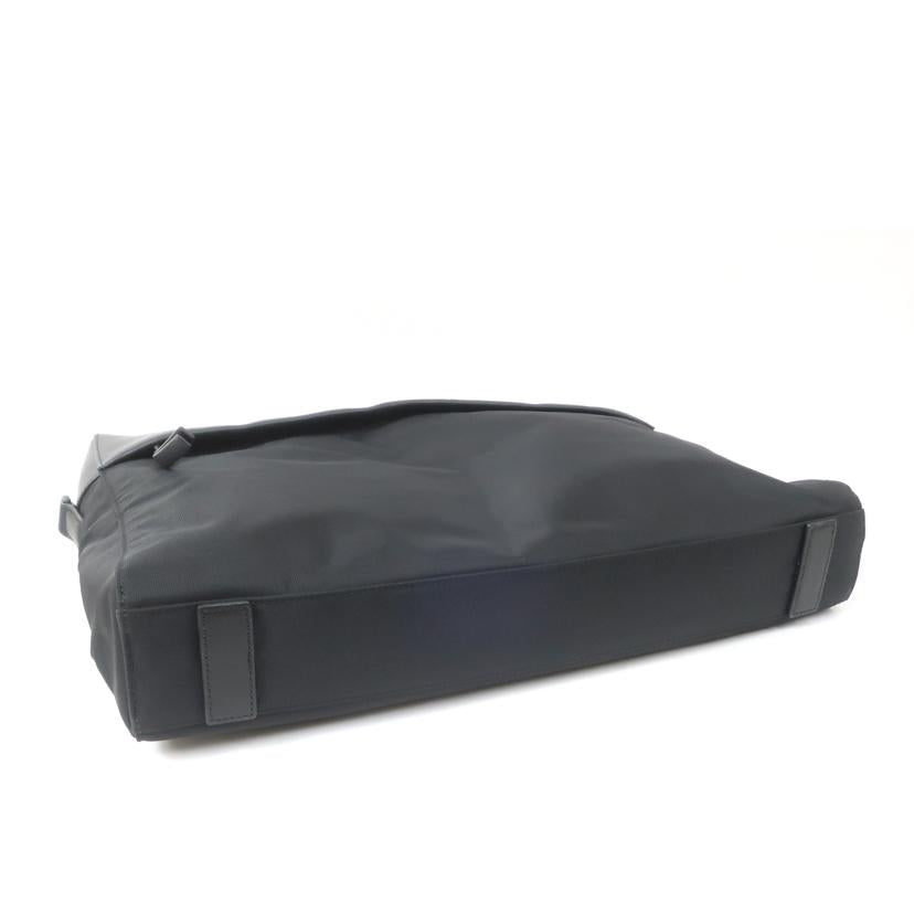 Paul Smith ポールスミス/ビジネスバッグ ブラック シグネチャーストライプ//Aランク/65