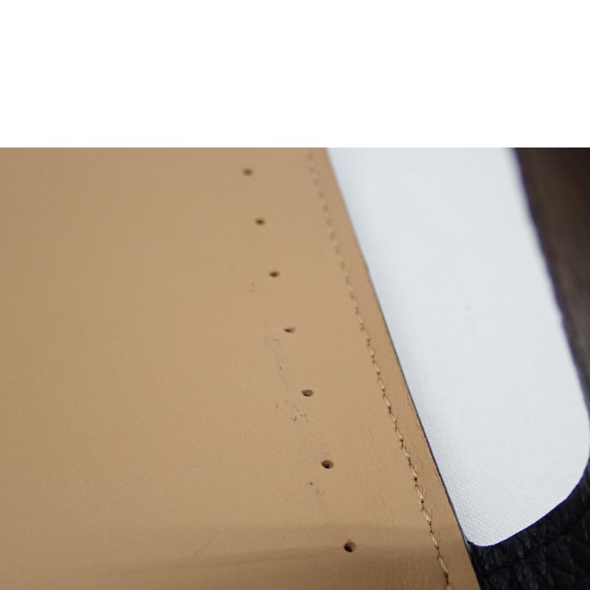 LV LV/ヴェルティカルウォレット/トリヨン/M81330//ICタ**/ABランク/62