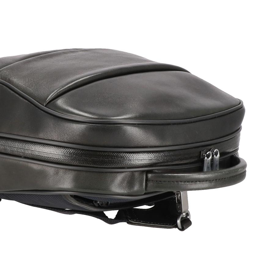 ISABURO イサブロウ/レザーリュック//ABランク/81