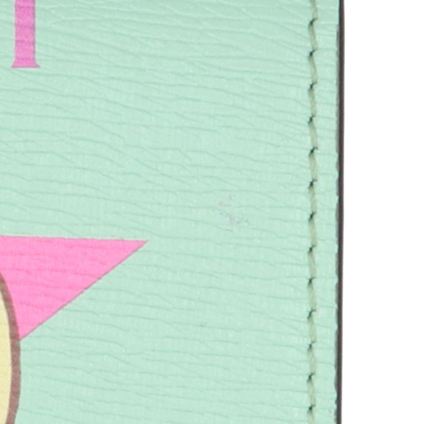 GUCCI グッチ/ばなにゃコラボ スター桜餅 二つ折り財布/701009//206*/Aランク/09