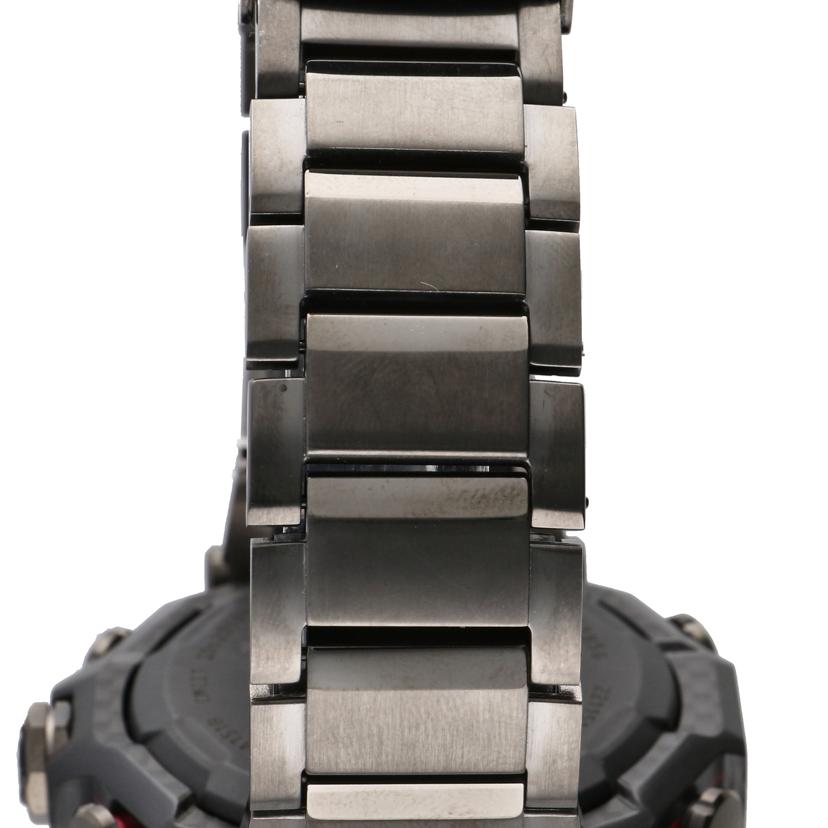 CASIO カシオ /G-SHOCK/MT-G/電波ソーラーBluetooth/MTG-B2000YBD-1AJF//201*****/ABランク/37