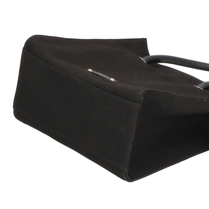 BLUELABEL CRESTBRIDGE ブルーレーベルクレストブリッジ/スクエアミニトート/55122-736-09//Aランク/09