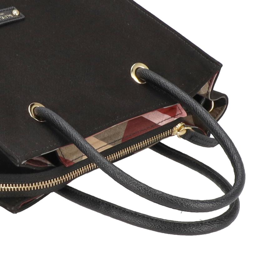 BLUELABEL CRESTBRIDGE ブルーレーベルクレストブリッジ/スクエアミニトート/55122-736-09//Aランク/09