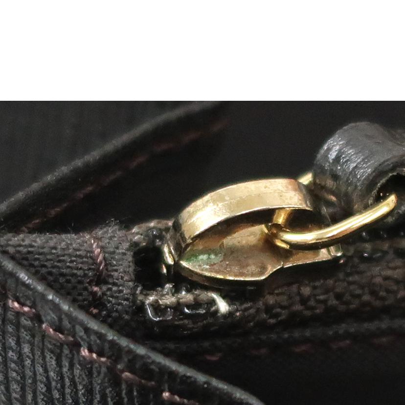 FENDI フェンディ/ズッカ柄 ラウンドファスナー長財布//018*****/Bランク/65