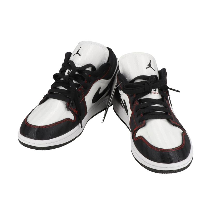 NIKE ナイキ/NIKE AIR JORDAN 1 LOW SE UTL WH/BK/DD9337-106//SAランク/78