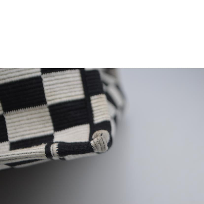 Christian Dior クリスチャンディオール/ブックトートラージ/ボーダーチェックキャンバス/M1286ZRIQ-M911//50-*******/ABランク/89