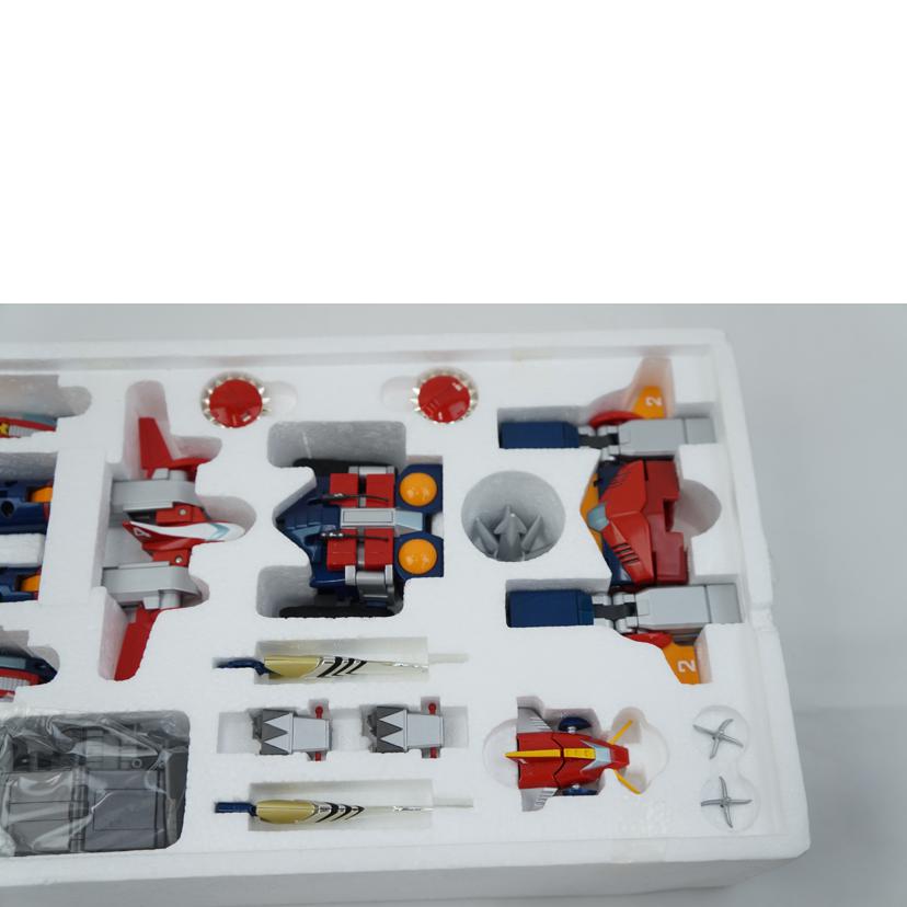 BANDAI バンダイ/超合金魂 コンバトラーV/GX-03//ABランク/67