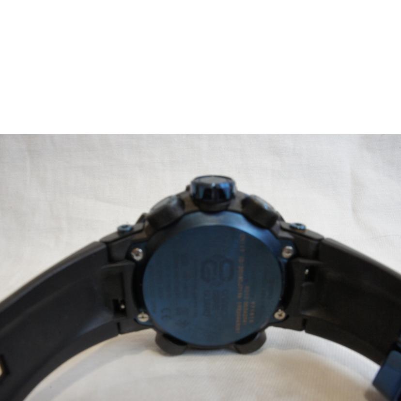 CASIO カシオ/G-STEELタフソーラーカーボンコアガード/GST-B200X-1A2JF //971***/Aランク/92