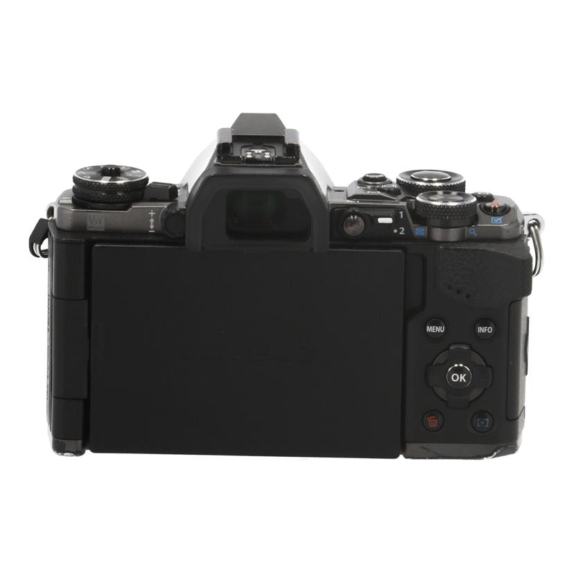 OLYMPUS オリンパス /ミラーレス一眼ボディ/OM-D E-M5 MarkII ボディ//BHFA05043/Bランク/19