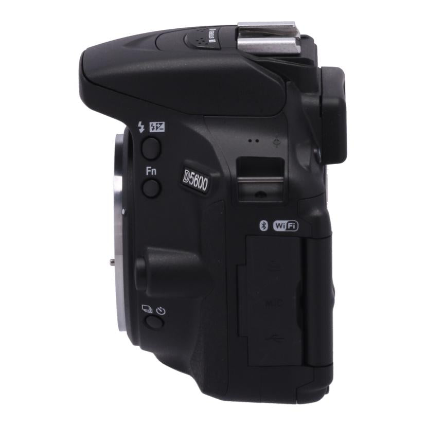 Nikon ニコン/デジタル一眼 ダブルズームキット/D5600 ダブルズームキット//2172484/Bランク/62