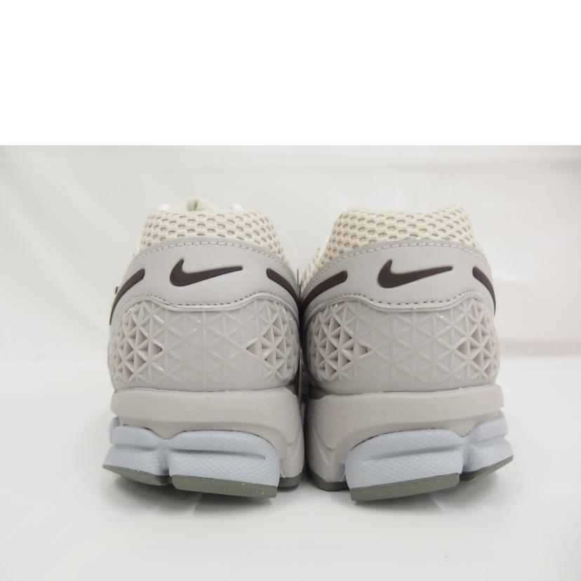 NIKE/NIKE ZOOM VOMERO 5 SE/FZ3653-104//Aランク/82