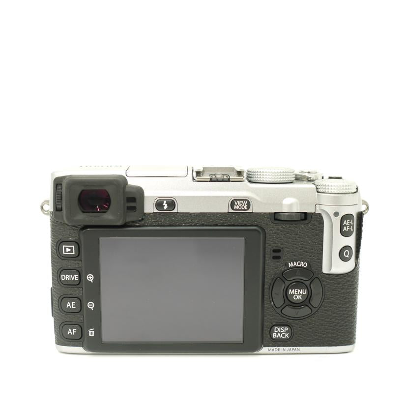 FUJIFILM 富士フィルム/ミラーレス一眼レフカメラ ボディ/X-E1//24004488/Bランク/69