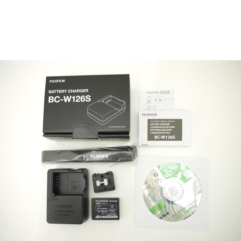 FUJIFILM 富士フィルム/ミラーレス一眼レフカメラ ボディ/X-E1//24004488/Bランク/69