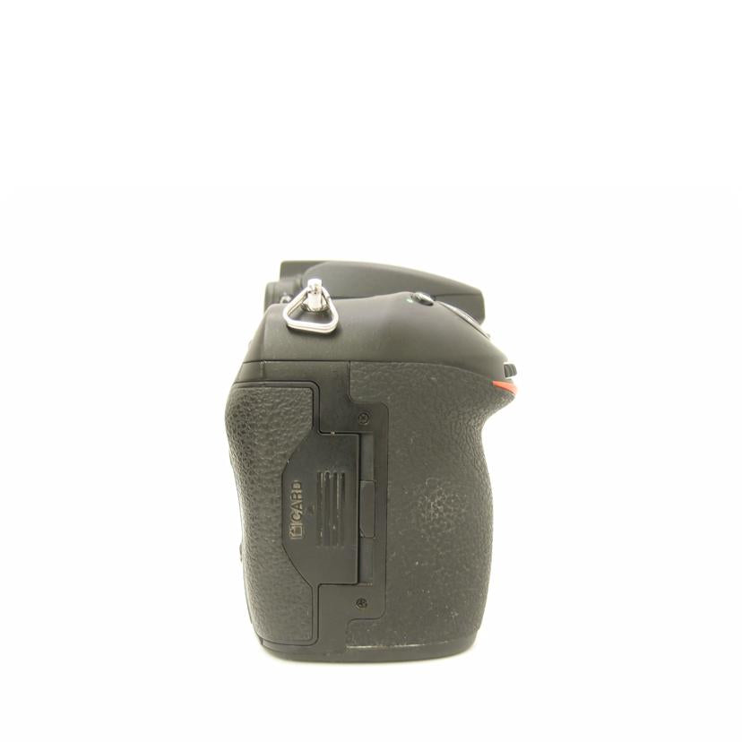 Nikon ニコン/デジタル一眼レフカメラ ボディ/D810//2006575/Bランク/69