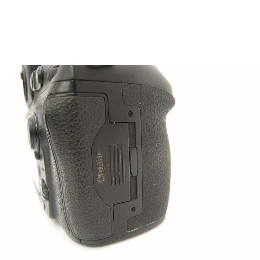 Nikon ニコン/デジタル一眼レフカメラ ボディ/D810//2006575/Bランク/69