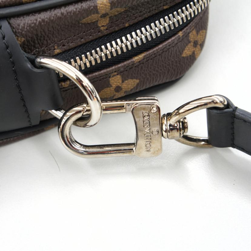 LV ルイヴィトン/ポルトドキュマン・ヴォワヤージュPM/モノグラム・マカサー/M52005//GI4***/Aランク/06