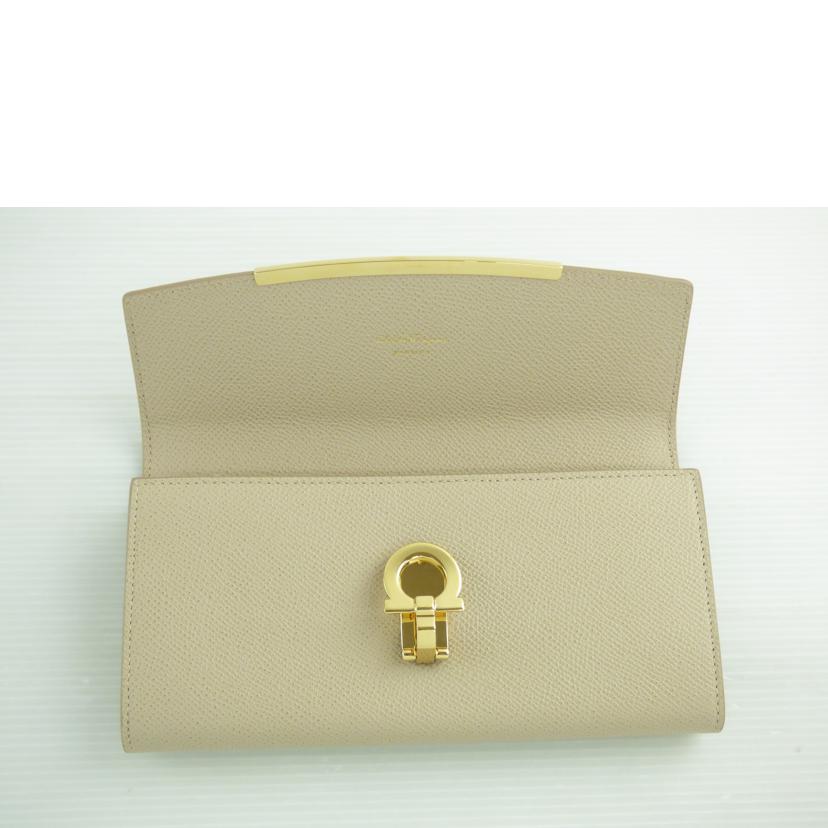 Salvatore Ferragamo サルヴァトーレフェラガモ/レザー2つ折り長財布/22 4633/28//IY-*******/Aランク/64