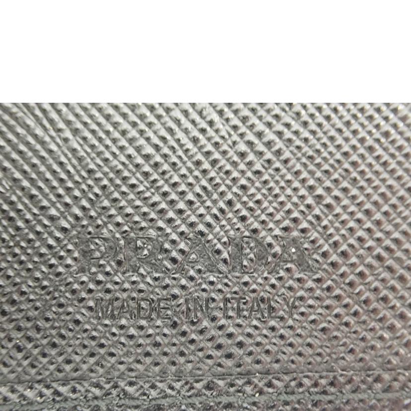 PRADA プラダ/サフィアーノ 二つ折り財布/2MV836//ABランク/62