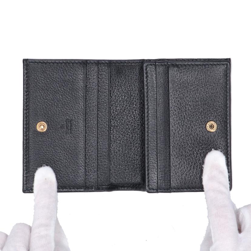 GUCCI グッチ/GGマーモント/ラインクリスタルコンパクトウォレット/499783//041*/SAランク/91