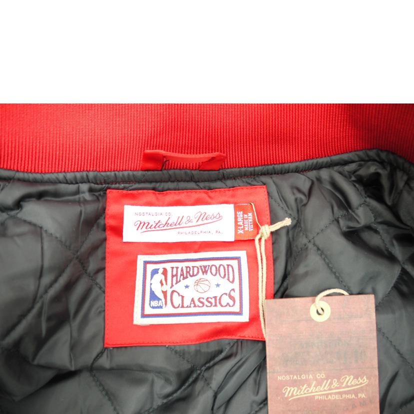 Mitchell&ness ミッチェルアンドネス/NBA CHICAGO BULLS中綿ジャケット//Sランク/69