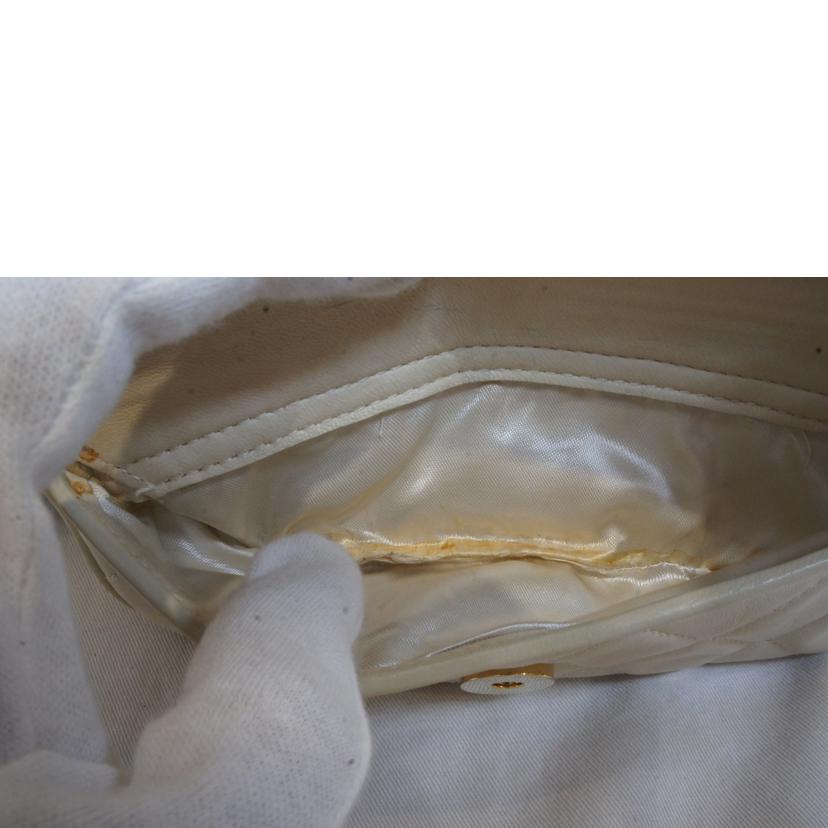 CHANEL シャネル/マトラッセフリンジチェーンショルダーホワイト//199****/Bランク/92