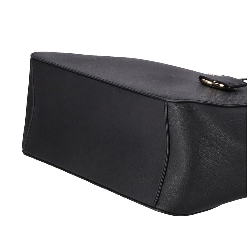 MICHAEL KORS マイケルコース/ジェットセットトラベルチェーンショルダートート/35F1GTVT3L//OA-****/SAランク/77