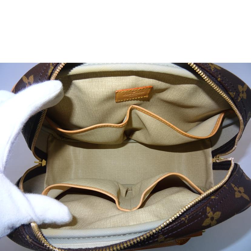 LOUIS VUITTON ルイヴィトン/トゥルーヴィル/モノグラム/M42228//BA0***/Aランク/69