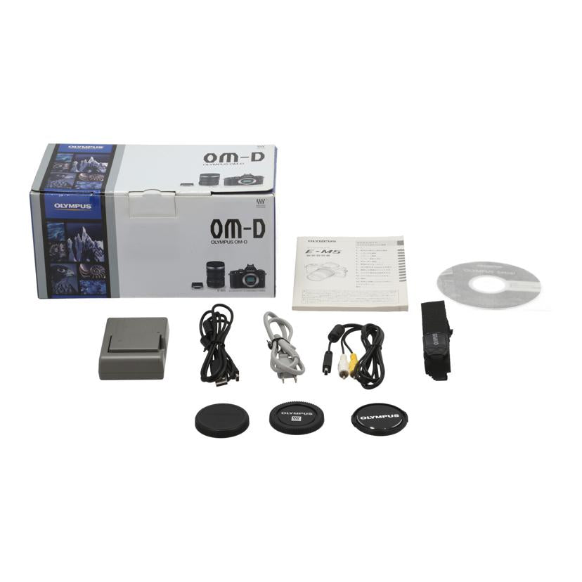 OLYMPUS オリンパス /ミラーレス一眼 レンズキット/OM-D E-M5 レンズキット//BF2522308/Bランク/69