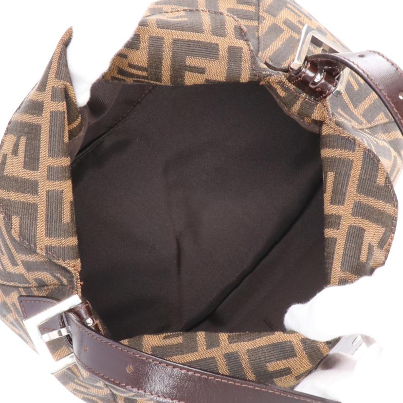 FENDI フェンディ/マンマバケットワンショオルダー//Aランク/81
