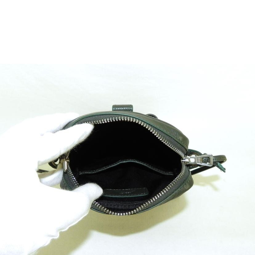 SEEKER シーカー/SEEKER/ショルダーバッグ / カーキグリーン//Aランク/81