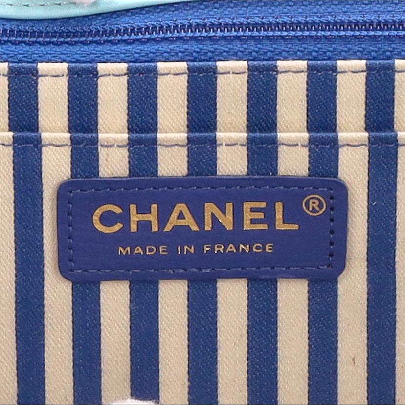 CHANEL シャネル/シェブロンVステッチチェーンショルダー/ライトブルー//271*****/SAランク/24