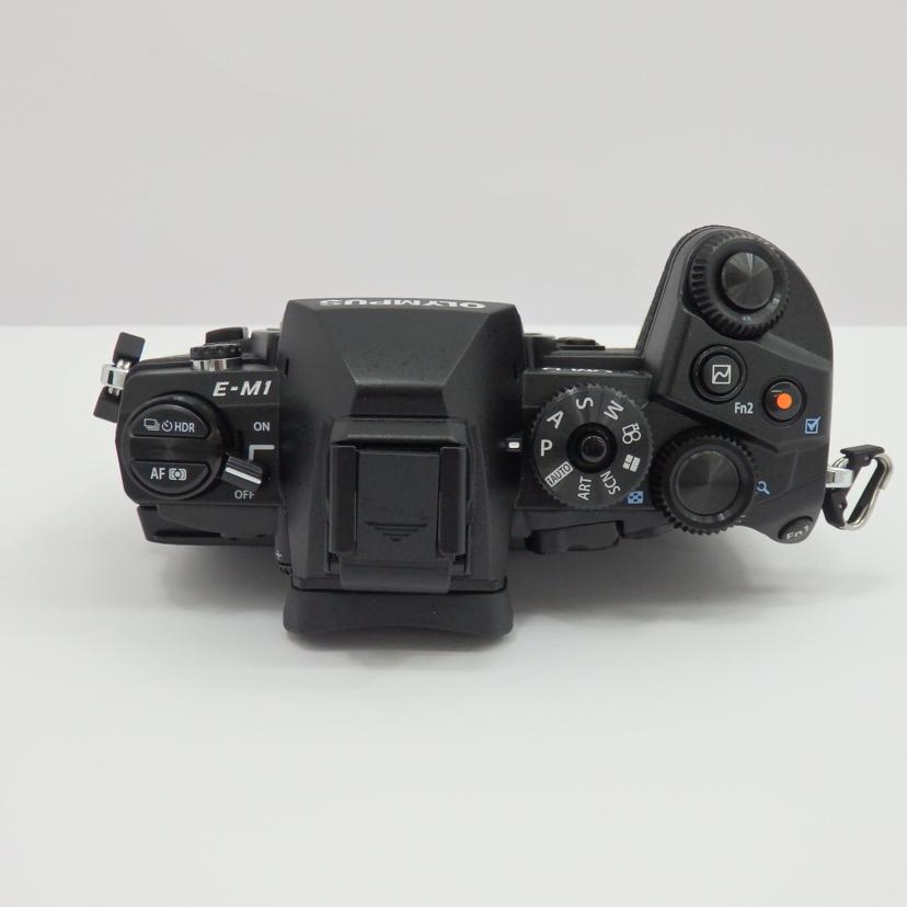 OLYMPUS オリンパス/ミラーレス一眼カメラProレンズキット/OM-D E-M1 12-40mm Pro//BHP326294/Aランク/77