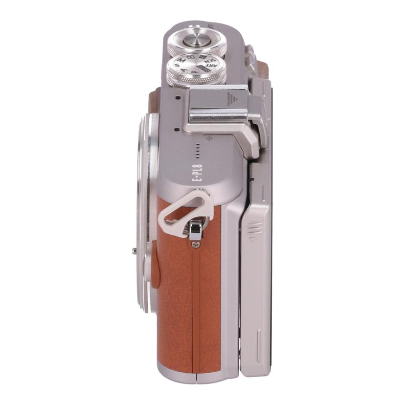 OLYMPUS オリンパス /ミラーレス一眼 ボディ/E-PL8 ボディ//BHTA31857/Bランク/82