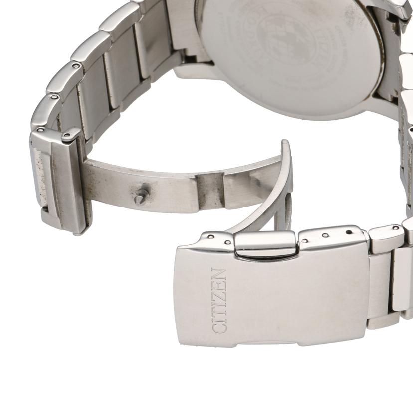 CITIZEN シチズン/Eco-Drive/メンズ/クロノグラフ/電波ソーラー/H800-S107334//811******/Bランク/78