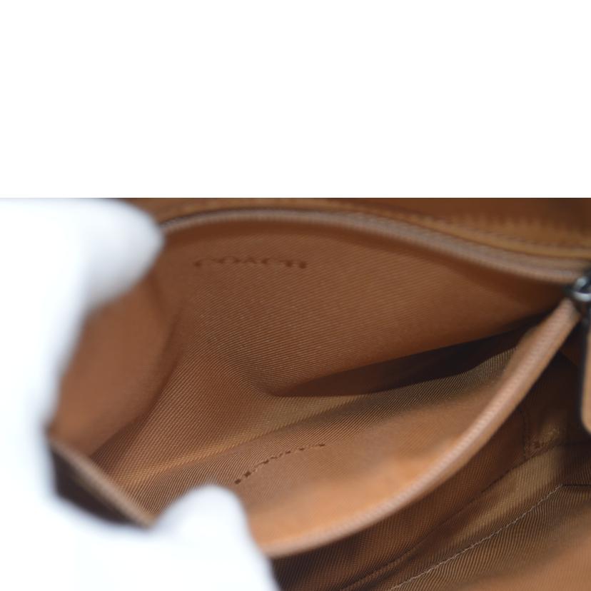 COACH コーチ/プレーリーリベットカメラレザーショルダー/ベージュ/29329//B18**/Aランク/89