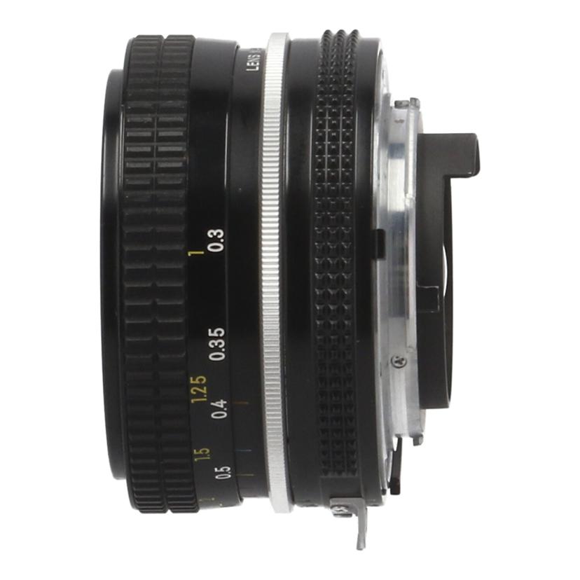 Nikon ニコン /交換レンズ/20mm/Ai Nikkor 20mm F4//122396/Bランク/62