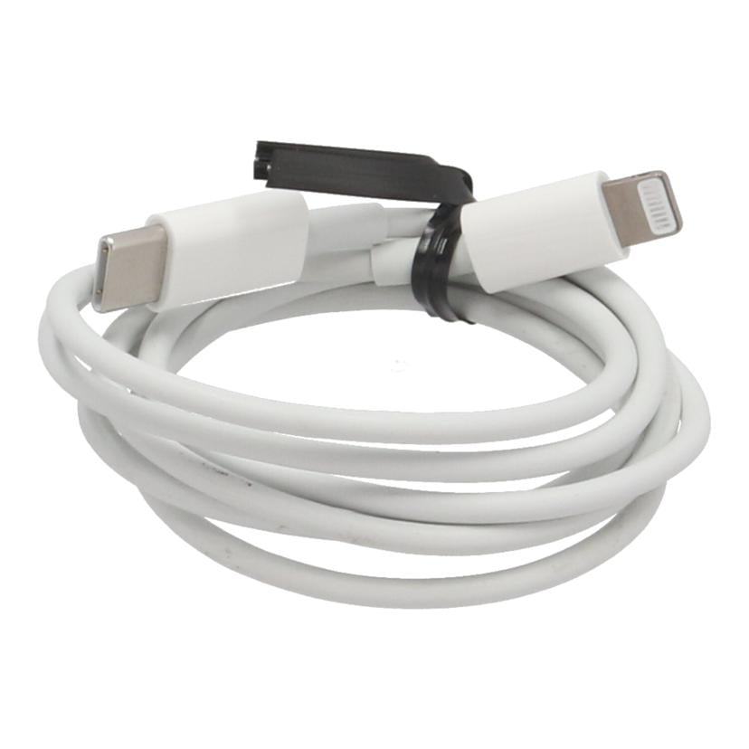 Apple アップル /Magic Trackpad 2/MJ2R2J/A//CC2029304BNJ2Y1AG/Bランク/82