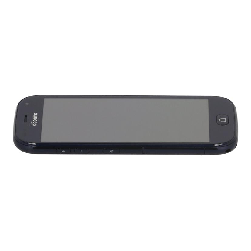 FUJITSU FCNT docomo 富士通 フジツウ /スマートフォン/らくらくスマートフォン 32GB/F-42A//10e7e47f/Bランク/69