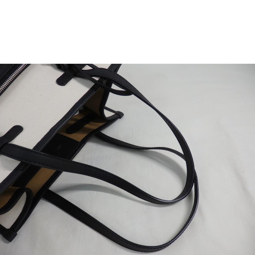 GIANNI CHIARINI ジャンニキャリーニ/GIANNI CHIARINI トートバッグ アイボリ//Aランク/84