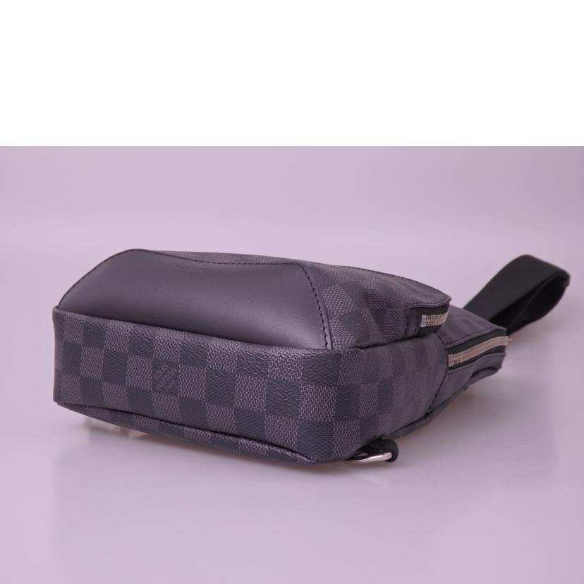 LOUIS VUITTON ルイヴィトン ルイ・ヴィトン ビトン ショルダーバッグ ハンドバッグ トートバッグ ブラウン メンズ レディース 定番 人気 LV 斜め掛け 肩がけ/アヴェニュー・スリングバッグ/ダミエ/グラフィット/N41719//CA1***/ABランク/76