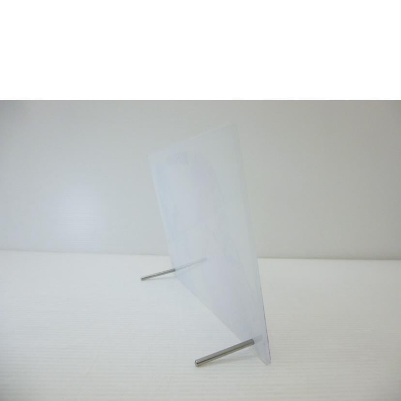 アニメイト/DENON/新条アカネ&宝多六花 描き下ろし画像使用 B5サイズ アクリルスタンド 「SSSS.GRIDMAN×DENON ワイヤレス・ヘッドホン SSSS.GRIDMANスペシャルエディション」 アニメイト購入特典//ABランク/88