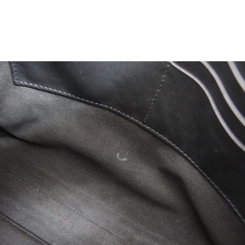 FENDI フェンディ/レザークラッチバッグ/セカンドバッグ/ブラック/7VA491//218*****/ABランク/04