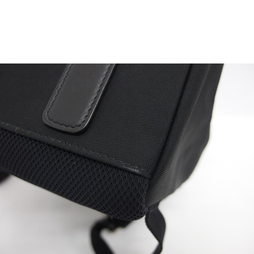 Dior HOMME ディオールオム/Bee/パッチRider/ナイロンリュック/ブラック/1PFBA064//23-*******/ABランク/04