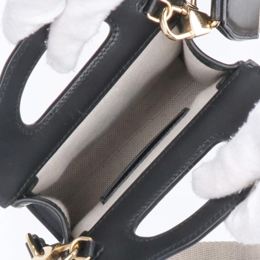 GUCCI グッチ/GGマトラッセ/ミニトップハンドル2WAYショルダー/723776//525***/ABランク/91