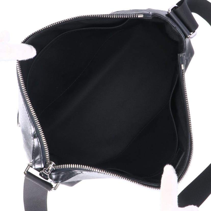 LV ルイヴイトン/オディセメッセンジャーPM/モノグラムエクリプス/M44223//RI1***/Aランク/06